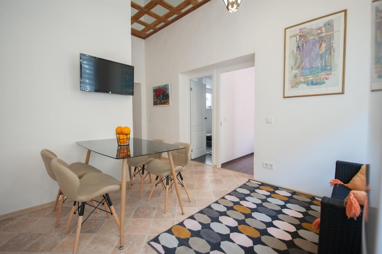 Romantic New 2 Bedroom Vilnius Best Location Dış mekan fotoğraf